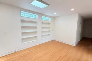 1945 W Thomas St, Chicago, IL 60622 - Photo 11