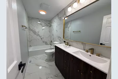 807 Hayward Avenue, Streamwood, IL 60107 - Photo 7