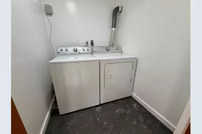 807 Hayward Avenue, Streamwood, IL 60107 - Photo 13