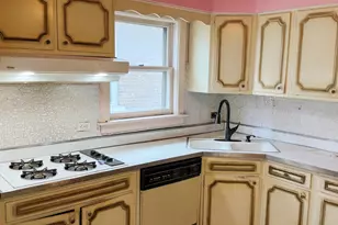 7343 S Prairie Ave, Chicago, IL 60619 - Photo 5