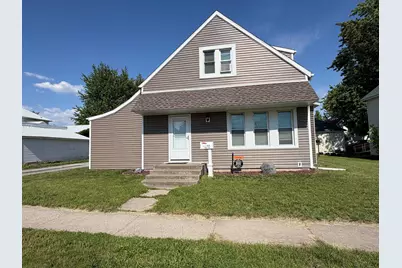 1511 4th Street, Fulton, IL 61252 - Photo 1