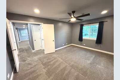2114 Southwind Circle #7-3, Schaumburg, IL 60194 - Photo 11