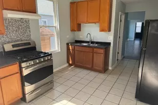 8307 S Burley Ave, Chicago, IL 60617 - Photo 5
