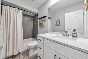 307 N Charles Ave, Naperville, IL 60540 - Photo 25
