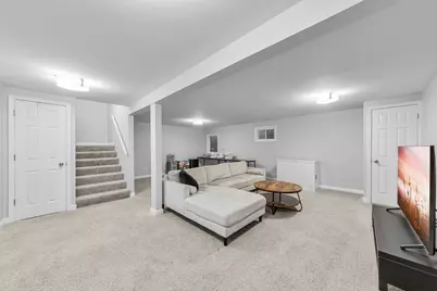 307 N Charles Avenue, Naperville, IL 60540 - Photo 31
