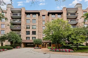 3860 Mission Hills Rd, Northbrook, IL 60062 - Photo 1
