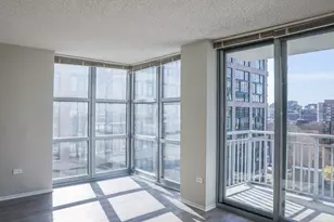180 N Jefferson St, Chicago, IL 60661 - Photo 5