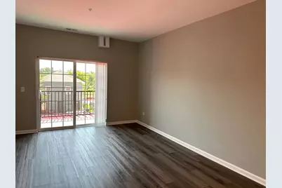 11808 W Coral Street #2E, Huntley, IL 60142 - Photo 5