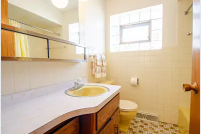 3836 N Oconto Avenue, Chicago, IL 60634 - Photo 9