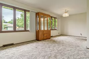 1796 Bracknel Blvd, Rockford, IL 61103 - Photo 7