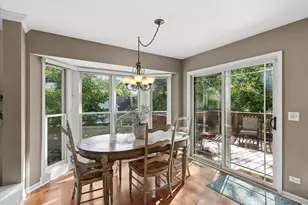 1928 Clyde Dr, Naperville, IL 60565 - Photo 15