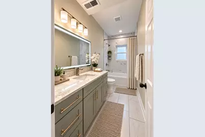 1015 N Laramie Avenue, Chicago, IL 60651 - Photo 31