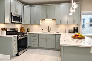 1015 N Laramie Ave, Chicago, IL 60651 - Photo 21