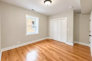 1015 N Laramie Ave, Chicago, IL 60651 - Photo 7
