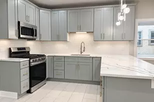 1015 N Laramie Ave, Chicago, IL 60651 - Photo 17