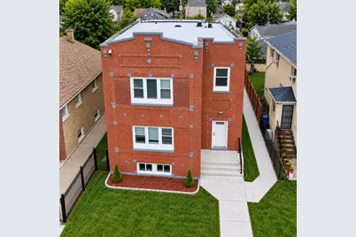 1015 N Laramie Avenue, Chicago, IL 60651 - Photo 1