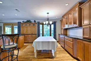 4155 Hudson Dr, Hoffman Estates, IL 60192 - Photo 13