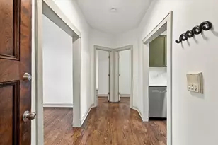 3618 W Ainslie St, Chicago, IL 60625 - Photo 3