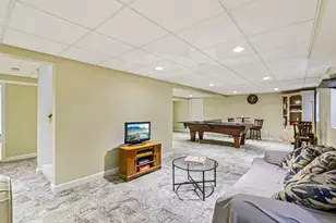 2002 Ravine Dr, Gurnee, IL 60031 - Photo 41