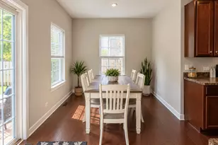 3306 Winterberry Dr, Joliet, IL 60431 - Photo 7