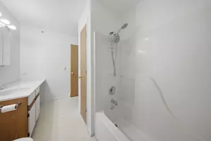 511 Leah Ln, Woodstock, IL 60098 - Photo 13