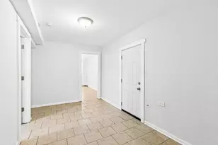 6344 S Eberhart Ave, Chicago, IL 60637 - Photo 17