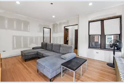7918 S Luella Avenue, Chicago, IL 60617 - Photo 3