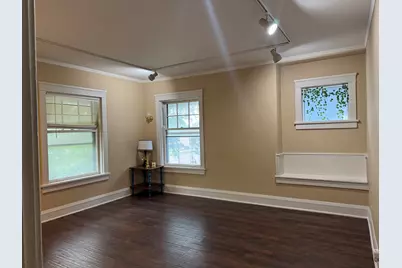 422 N Lake Street, Aurora, IL 60506 - Photo 9