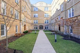 5744 S Stony Island Ave, Chicago, IL 60637 - Photo 1