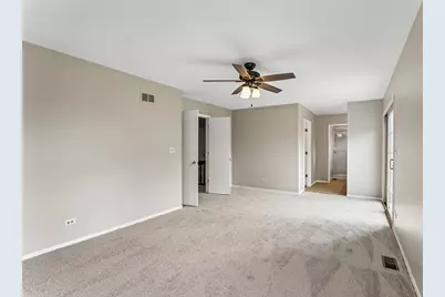 4399 Bluebird Court, Gurnee, IL 60031 - Photo 15