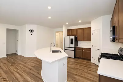 112 Sweetflag Circle, Elgin, IL 60124 - Photo 5