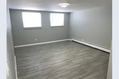 5712 W Higgins Avenue #Garden, Chicago, IL 60630 - Photo 3