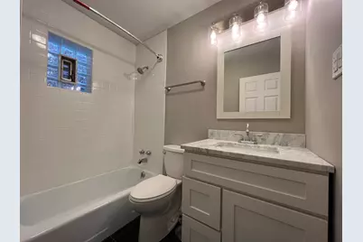 3252 S Princeton Avenue #3, Chicago, IL 60616 - Photo 11