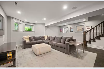 652 W Sheridan Road, Chicago, IL 60613 - Photo 43