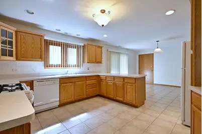 2620 N 72nd Court #1, Elmwood Park, IL 60707 - Photo 9