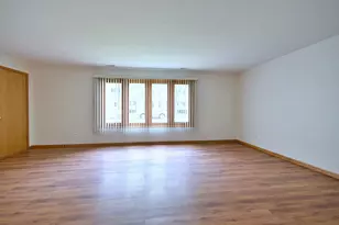 2620 N 72nd Ct, Elmwood Park, IL 60707 - Photo 5