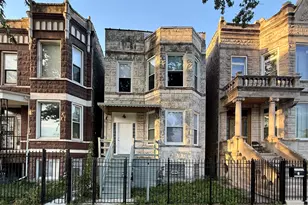 4038 W Congress Pkwy, Chicago, IL 60624 - Photo 1