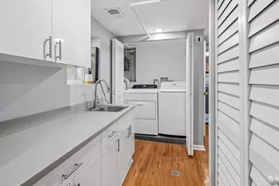 3510 N Narragansett Avenue, Chicago, IL 60634 - Photo 17