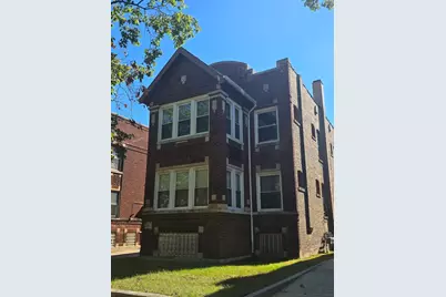 2107 E 72nd Place, Chicago, IL 60649 - Photo 1