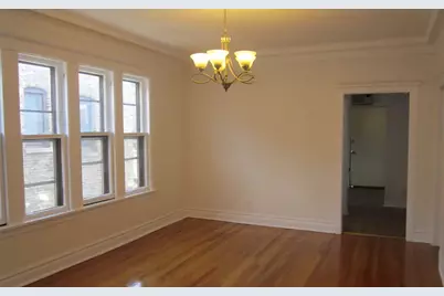 2107 E 72nd Place, Chicago, IL 60649 - Photo 5