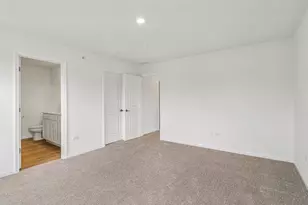 649 Cassia Ct, Crystal Lake, IL 60012 - Photo 11