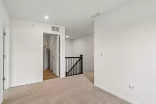 649 Cassia Ct, Crystal Lake, IL 60012 - Photo 21