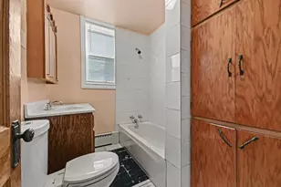 2106 S 49th Ave, Cicero, IL 60804 - Photo 17