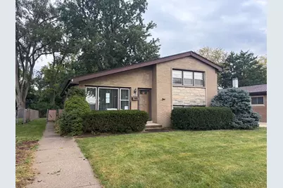 15239 Hamlin Avenue, Midlothian, IL 60445 - Photo 1