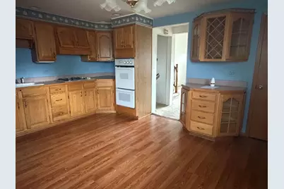 15239 Hamlin Avenue, Midlothian, IL 60445 - Photo 5