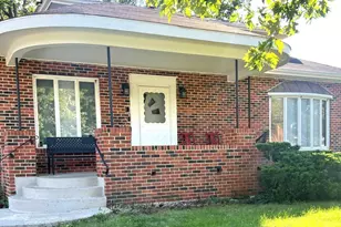 411 Suwanee St, Park Forest, IL 60466 - Photo 3