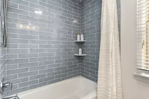 5037 N Newcastle Ave, Chicago, IL 60656 - Photo 19