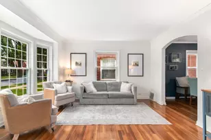5037 N Newcastle Ave, Chicago, IL 60656 - Photo 5
