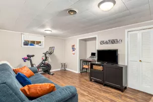 5037 N Newcastle Ave, Chicago, IL 60656 - Photo 21