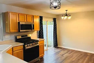 2304 Foxmoor Ln, Aurora, IL 60502 - Photo 3